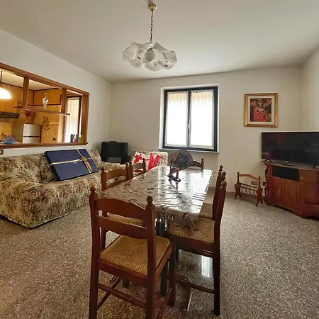 Lägenhet La Panoramica Svegliati Con La Vista Delle Alpi Dalle E Terrazza Ampia Berzo